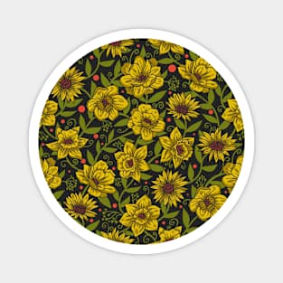 Simple Summer Flowers on Yellow Magnet